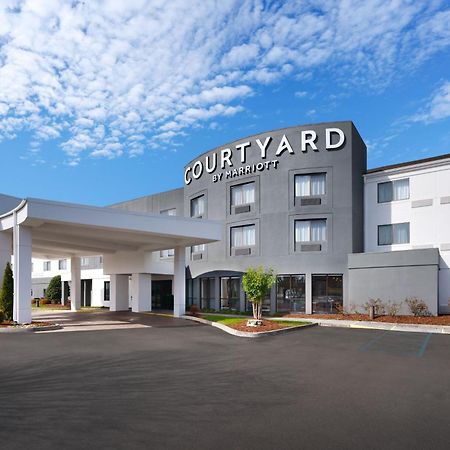 Courtyard By Marriott Johnson City Exterior photo